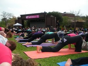 yoga at tidal basin