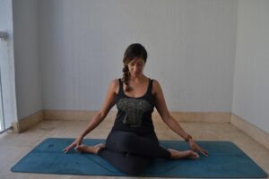 online yoga teacher